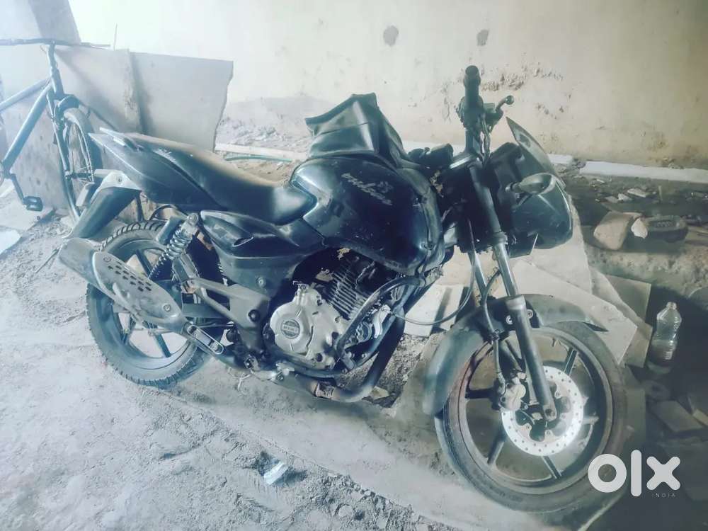 Pulsar 150 for urgent sale only 20k