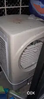 Bajaj cooler good condition