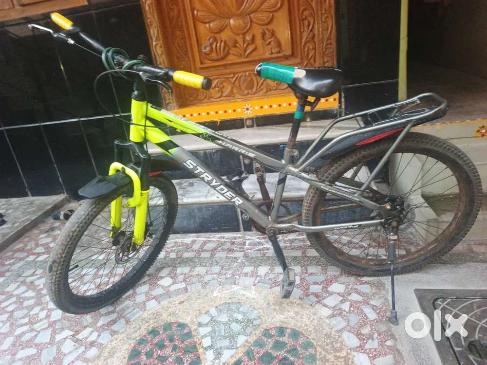 disc brakes no repair and Tyre are good condition 3 months used