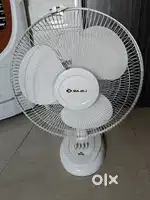 Bajaj Table Fan