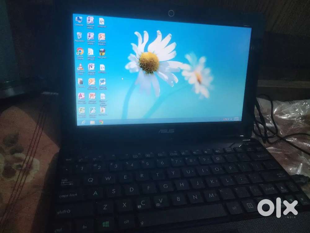 2gb ram good condition 4g leptop