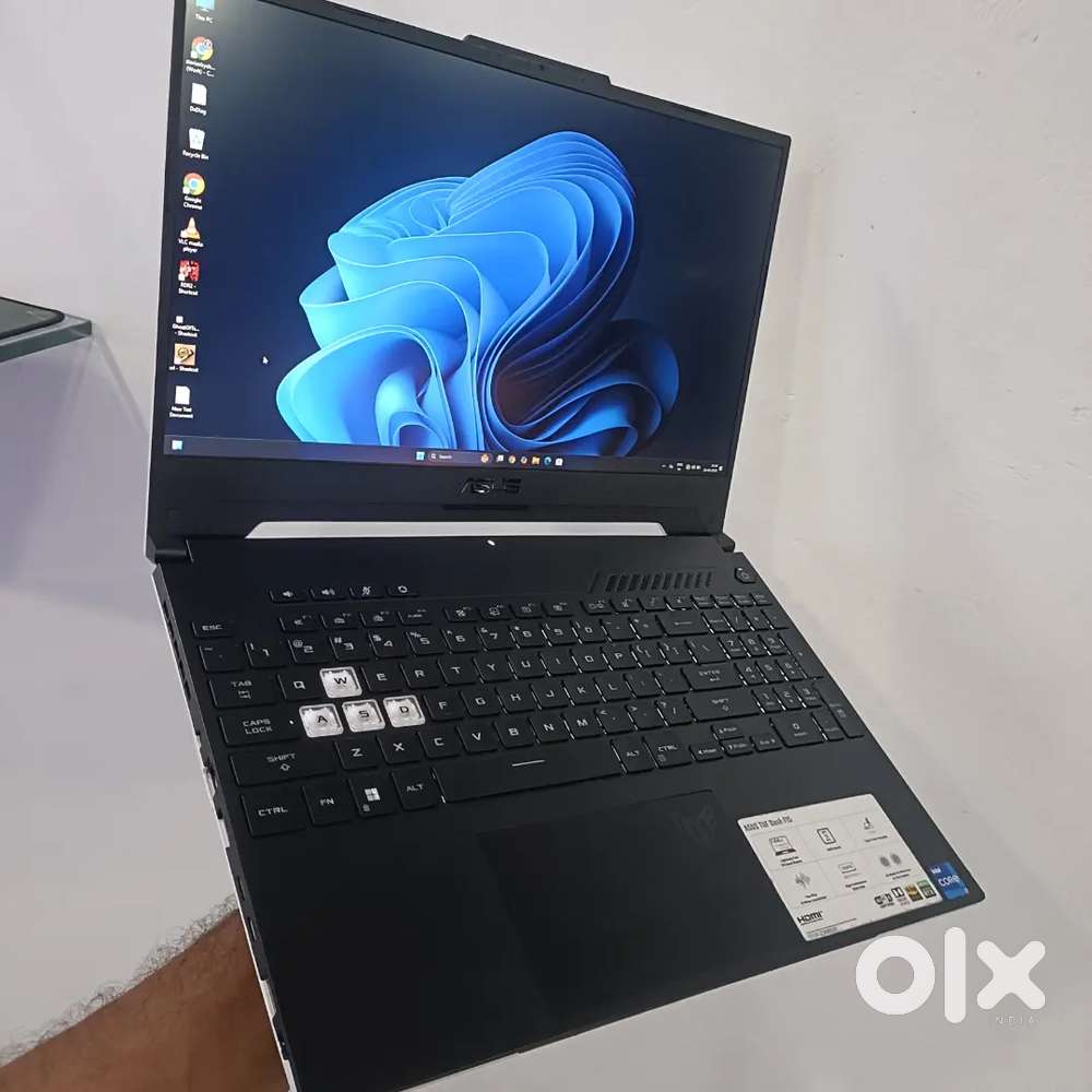 Asus Tuf Gaiming  Core i7 12thGen RTX3050 Ti4GB
16GB Ram DDR5
512GBSSD