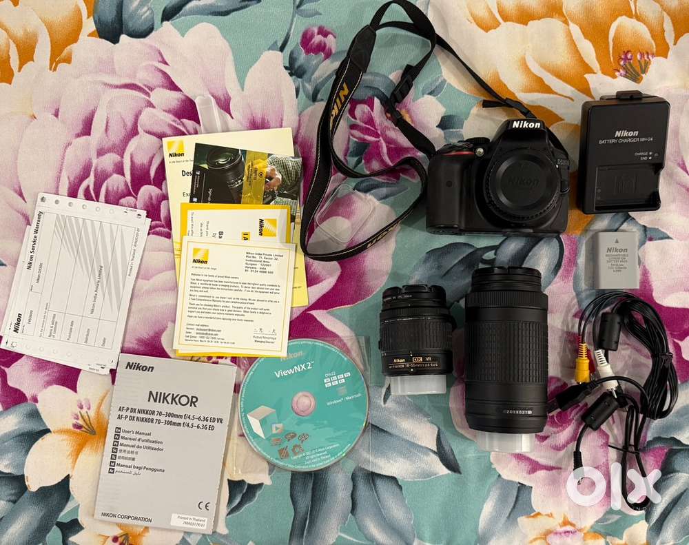 Nikon D5300 DSLR Camera  Dual Lens  Mint Condition  Army Owned.