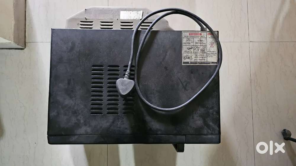 LG microwave oven
