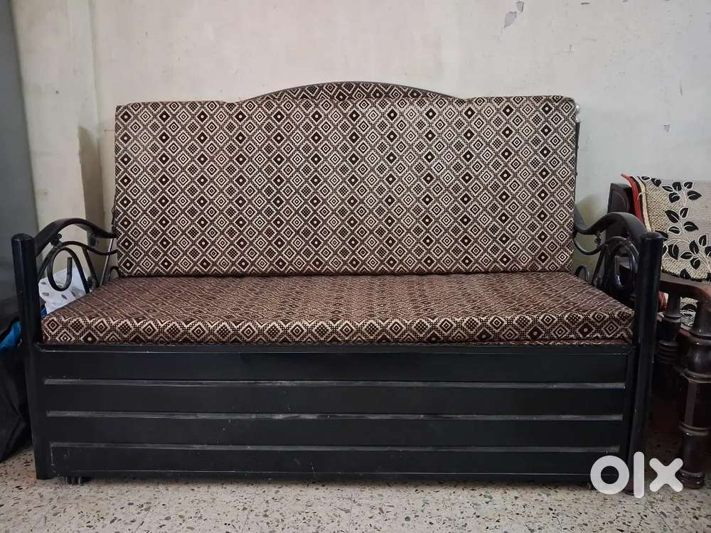 Mettle sofa- bed