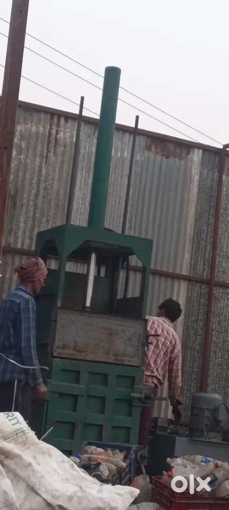 Hydrolic press machine