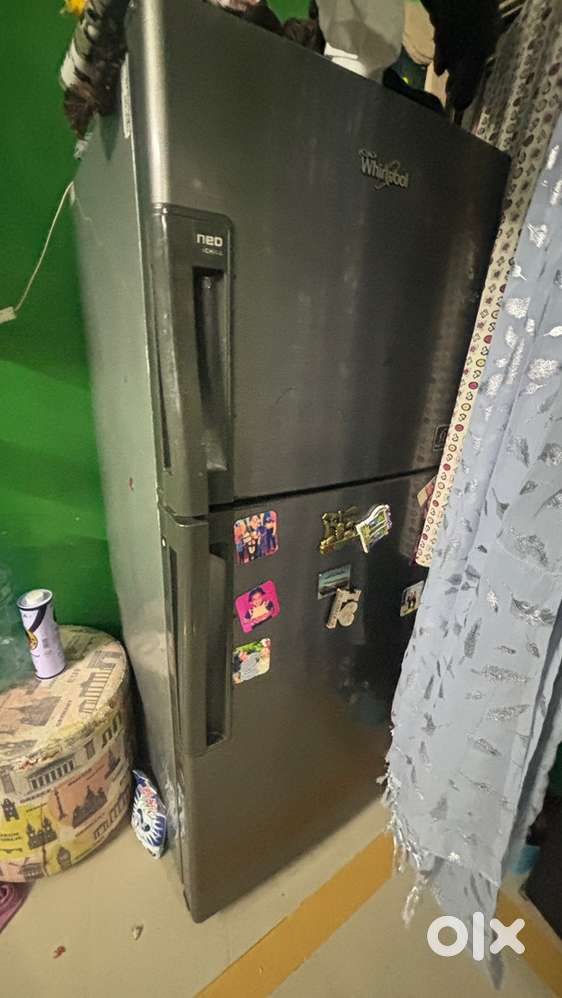 8 years old whirlpool fridge with good condition