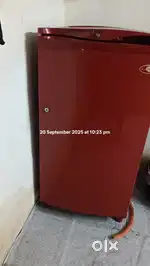 Whirlpool ice-magic fridge in running condition