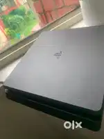 PS4 Slim edition