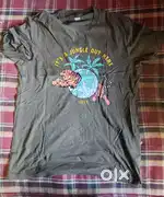 Levis tshirt 38 size