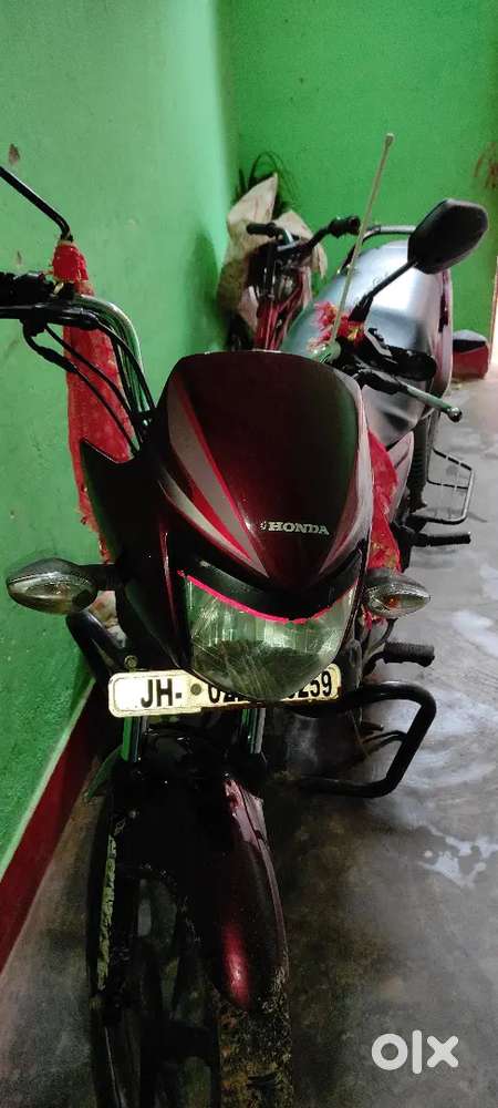 First owner fully condition on honda CB shine jh02z0259 no hai