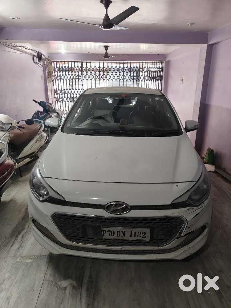 Hyundai Elite i20 2016 Petrol 33000 Km Driven