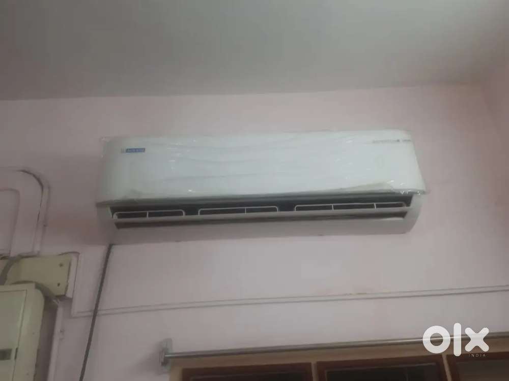 BlueStar 2T, Inverter split AC