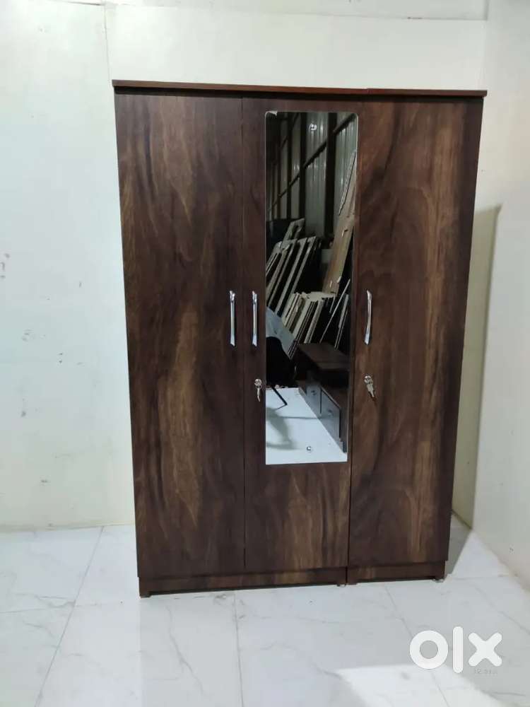Brand New 3 Door Almirah/wardrobe/ cupboard direct from factory