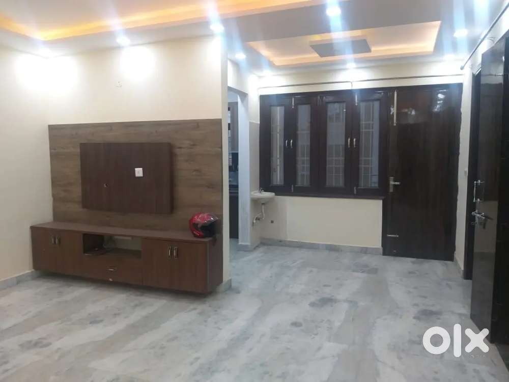 2bhk semi furnished flat