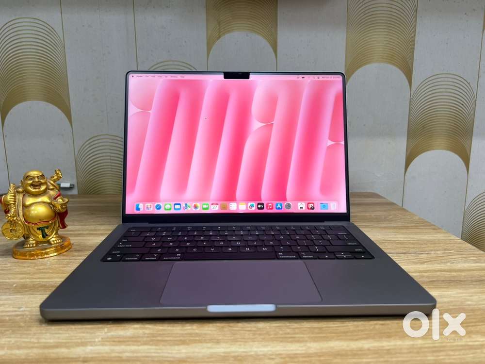 JustMac-Apple MacBook Retina M1 Max 14” 32 GB RAM/1 TB SSD/24C GPU