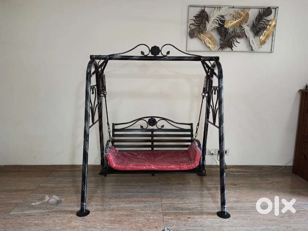Brand new study metal swing or Jhula or garden Jhula for sale