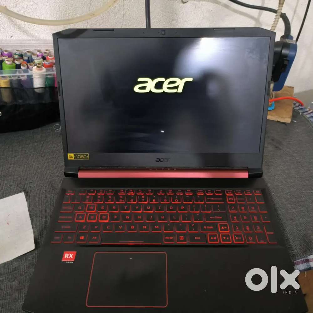 Acer Nitro 5 amd Ryzen 5 3550h