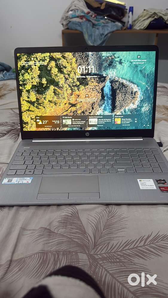 HP Laptop ryzen 3