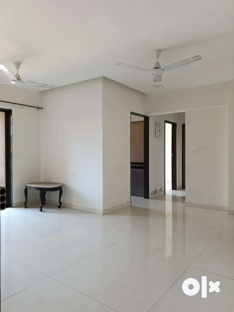 Spacious 2 BHK flat for Sale in Mira road