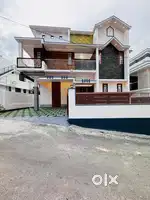 Main road Vattiyoorkavu Puliyarakonam TVM
