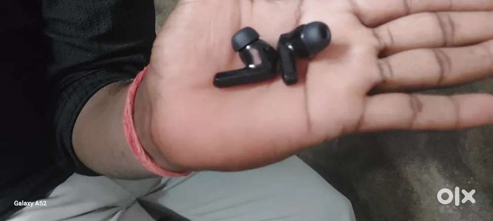 Only airuds available box not have