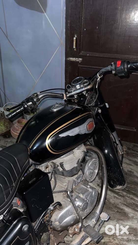 BULLET 350 STANDARD …. Less driven … fully new condition