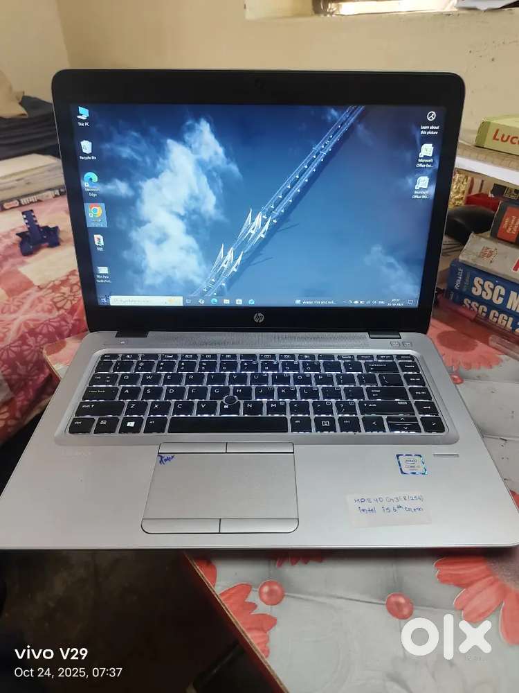 HP 840 G3 ( 8 / 256 )