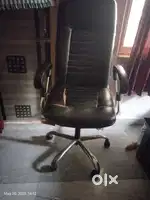 Sell study chair