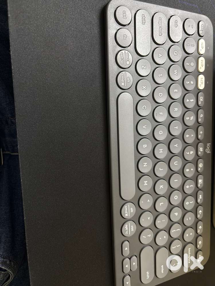 1 day old brand new logi tech keyboard bluetooth