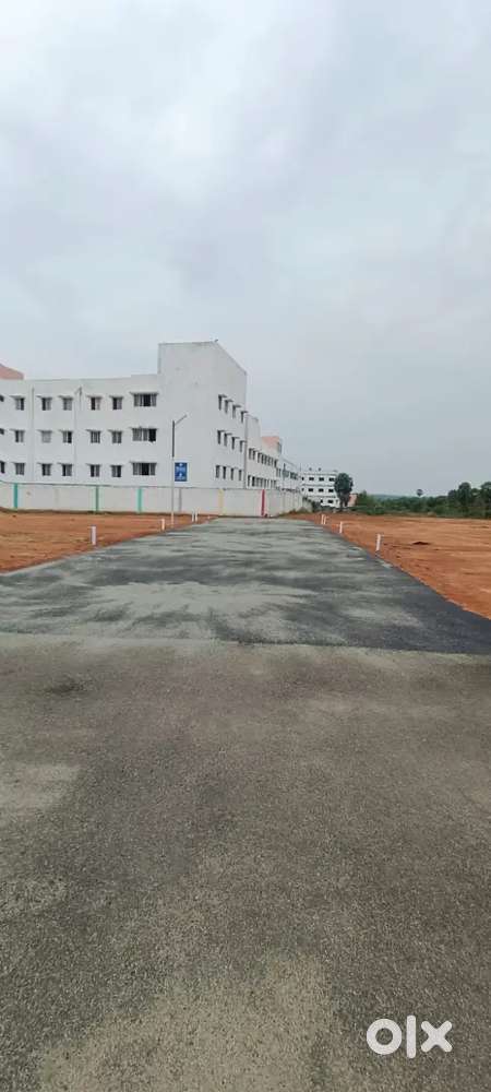 Just 1 km from highway Kinathukadavu