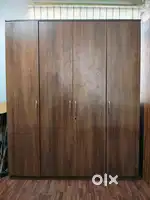 4 door wadrobe for dress