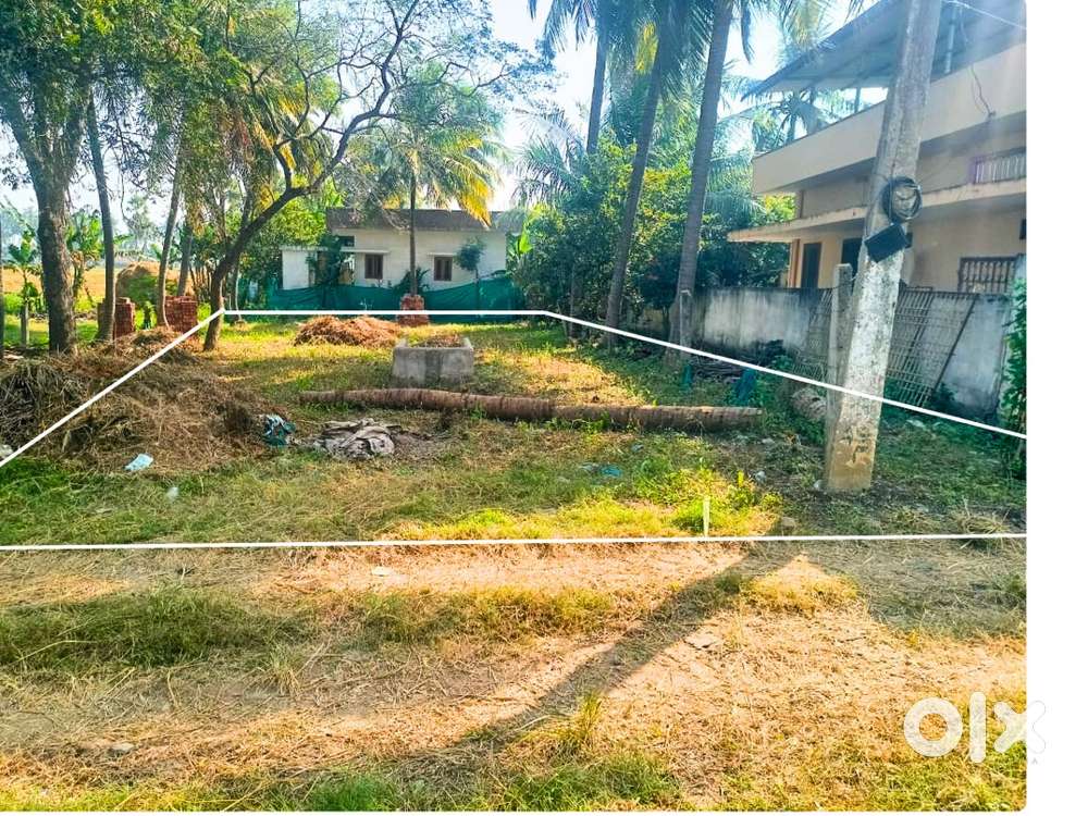 Plot for sale - k illindalaprru 5kms from Tanuku