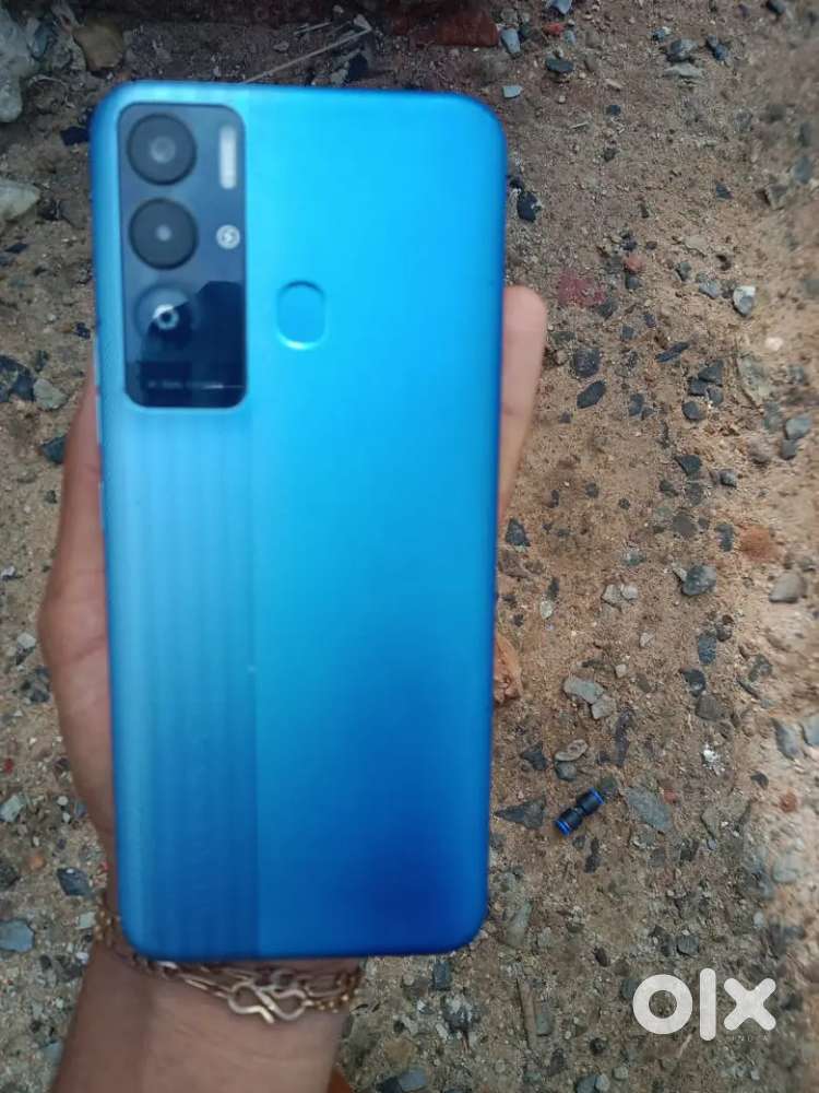 6 Gb 128 Store