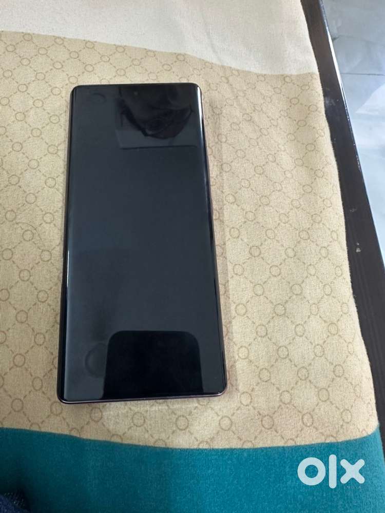 Vivo v 29 aura light