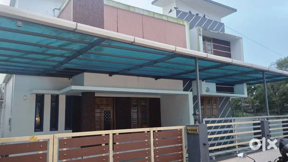 House near Cherthala Nh 200 mtr 4 BHK
