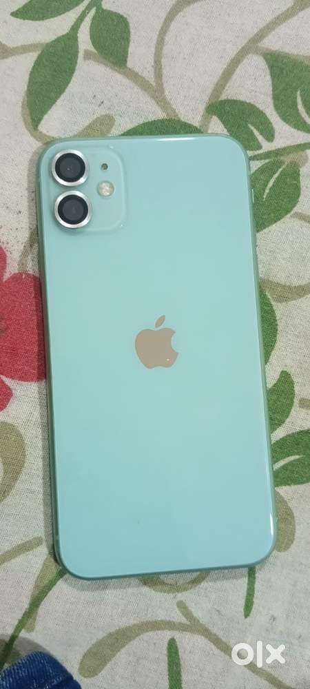 iphone 11 with charger bill box battery health, 71