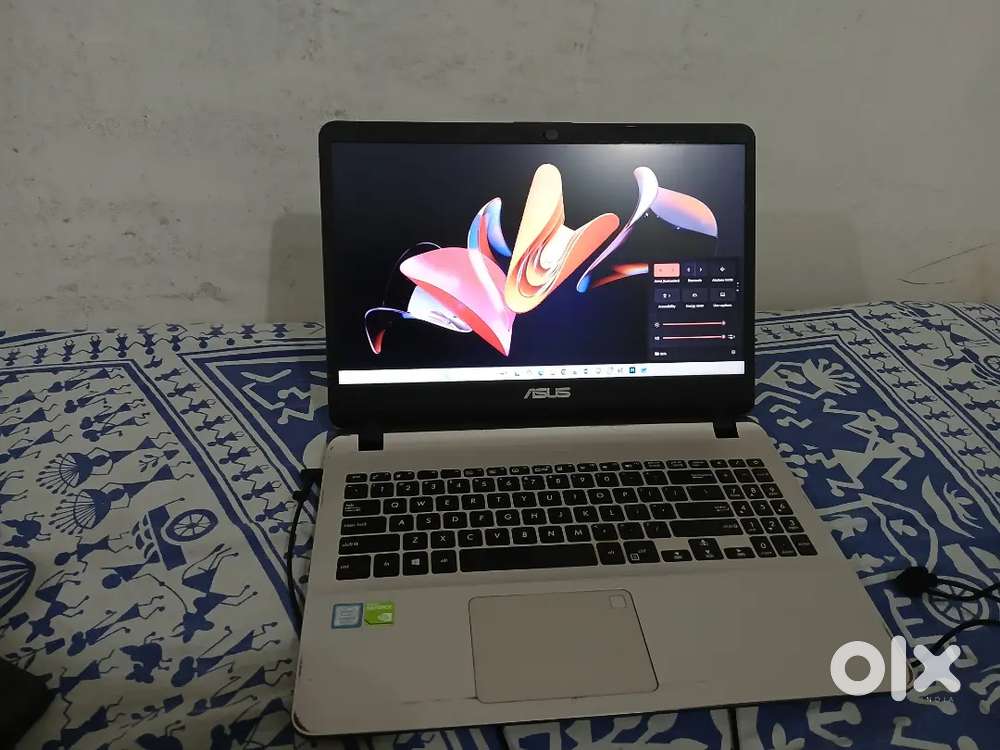 Laptop i5 Asus
