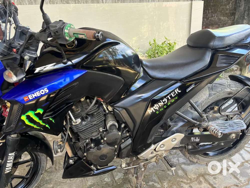 Fz 25 bs6 monster edition