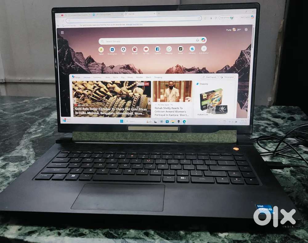 Dell Alienware M15 R7 gaming laptop