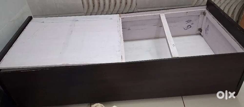 Single bed for sale