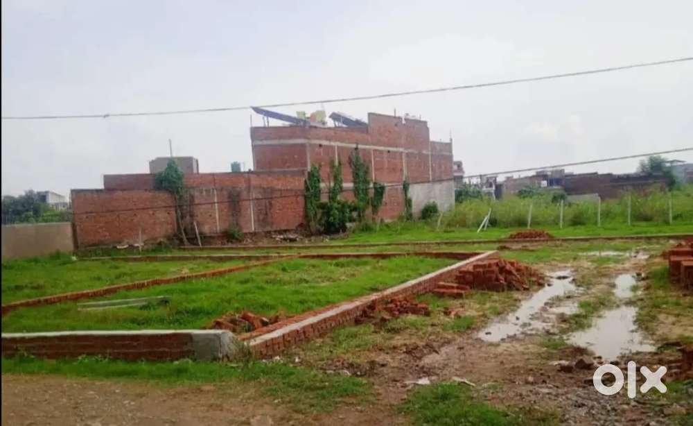 Hcl और IT सिटी से मात्र 6 किलोमीटर की दूरी पर प्लॉट खरीदे