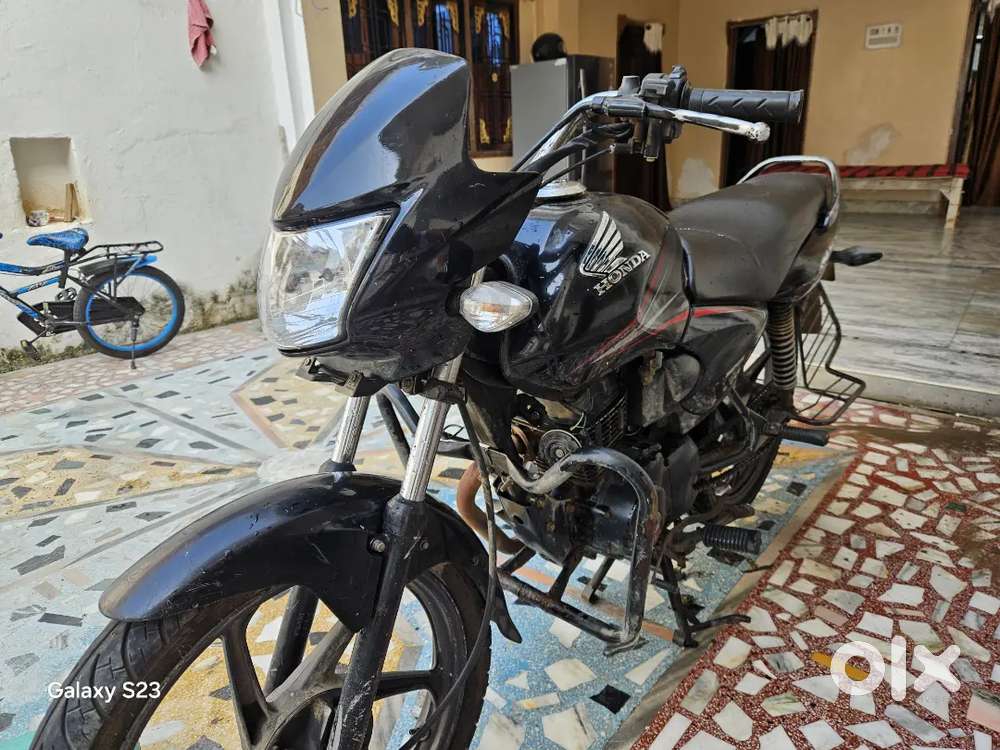 Honda cb shine 125 vip number  plate