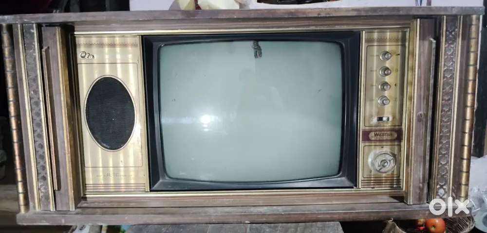 TV (Old Shutter System)
