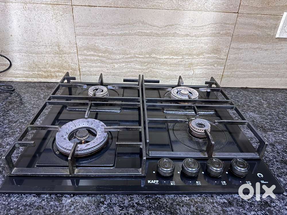 Kitchen Hobs and chimney