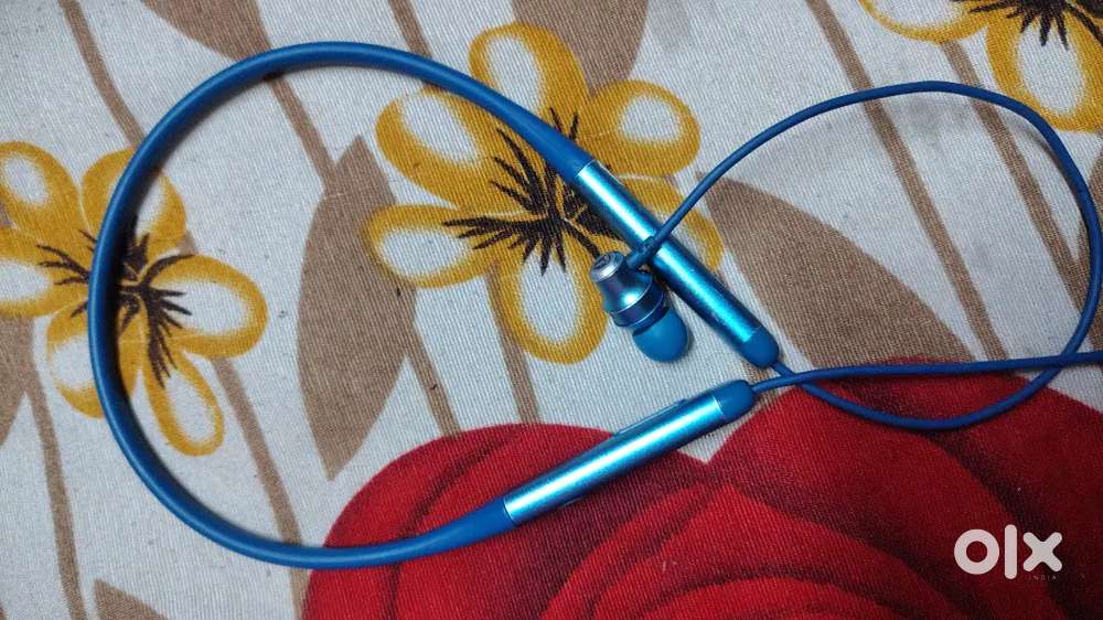 Boat rockerz 330 neckband good condition (100%orignal)