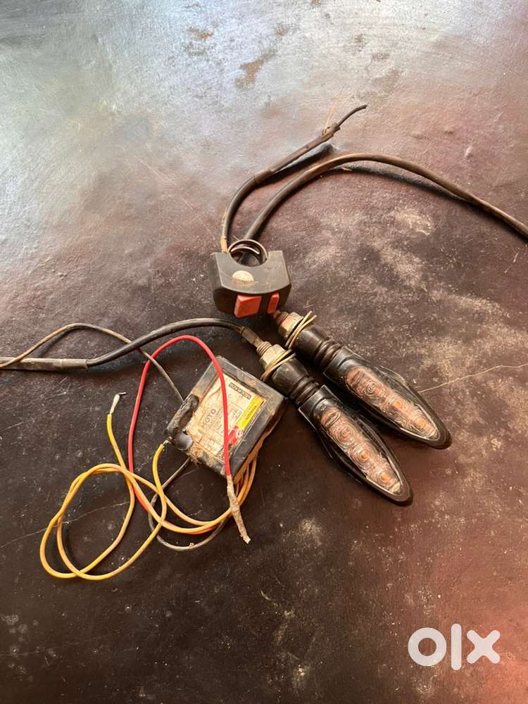 Original KTM indicator with Hazard flash and switch