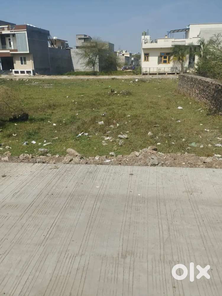 Lonable 25*63 east 40 feet,baran road