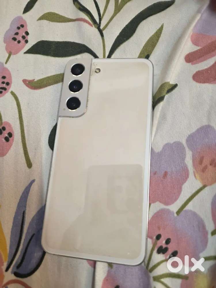 Samsung S22
