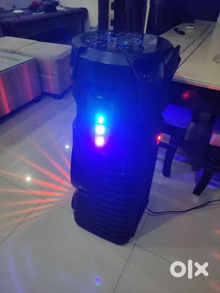 Sony party speakr V73